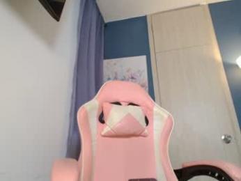 emmily_forever webcam model stream image