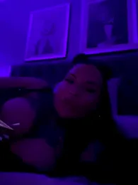 _MelinaCurves_ webcam model stream image