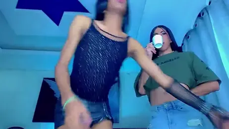 NahomiCamper webcam model stream image