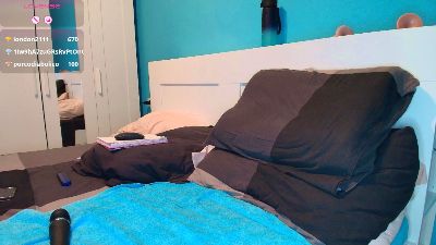 _AliceWonder_ webcam model stream image