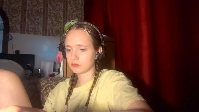MyrtisMcclard webcam model stream image