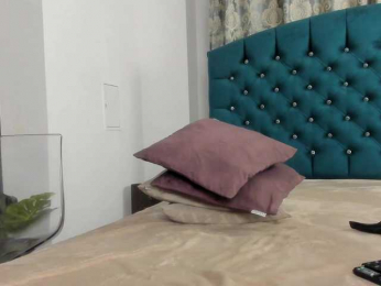 MalinaMaze webcam model stream image