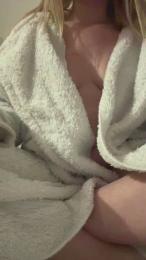 Coquineblondefr webcam model stream image