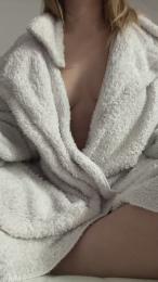 Coquineblondefr webcam model stream image