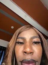 Richchocolatesweet_ webcam model stream image