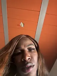 Richchocolatesweet_ webcam model stream image