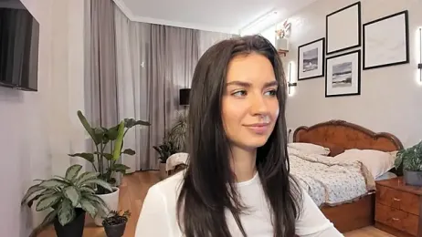 NicoleLuv webcam model stream image