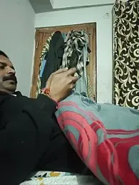 vardh033 webcam model stream image