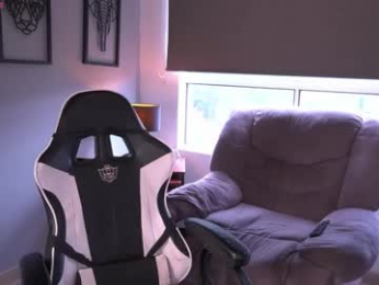 tyler_muscle webcam chaturbate model stream image