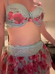 redheaddoll22 webcam model stream image