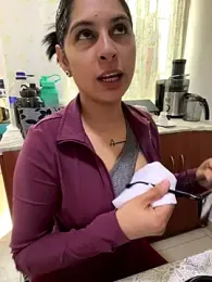 charlotte_stevenss_ webcam model stream image