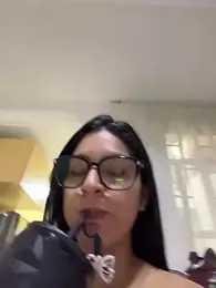 charlotte_stevenss_ webcam model stream image