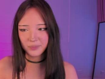 ariya_star webcam model stream image