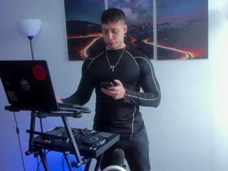 Matt Sail webcam model stream image