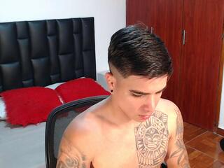 Harley Moore webcam model stream image