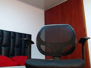 Harley Moore webcam model stream image