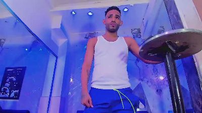 dominic_max1 webcam model stream image