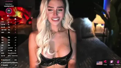 ZyraGoddes webcam model stream image