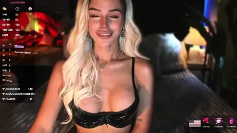 ZyraGoddes webcam model stream image