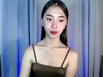 lovely_kiannaHugecock webcam model stream image