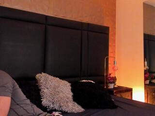 Joss Ackland webcam model stream image