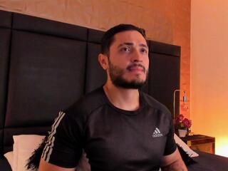 Joss Ackland webcam model stream image