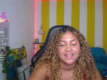 cristalwar webcam model stream image