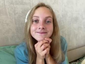neelyschwartzenbur webcam model stream image