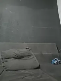 PrihZinhaHot webcam model stream image