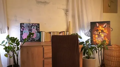 EvaDowe webcam model stream image