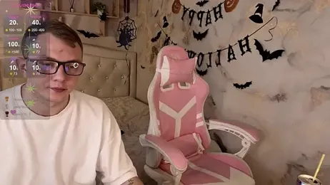 Crystal-Nuts webcam stripchat model stream image