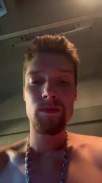 r1942 webcam model stream image