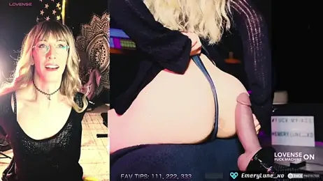 EmeryLune_xo webcam stripchat model stream image
