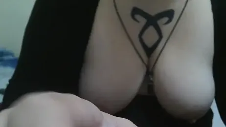 LolaXXDreams webcam model stream image