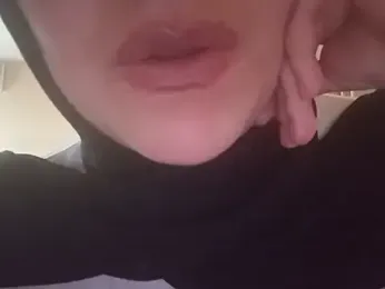 gizzz34 webcam model stream image