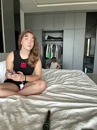 Nura_n_Sarah webcam stripchat model stream image