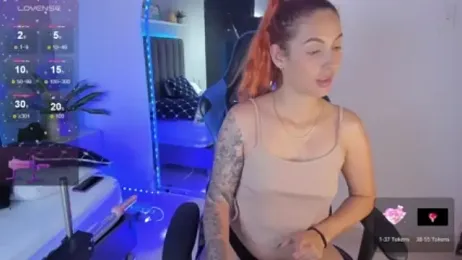 valeriia25_ webcam model stream image