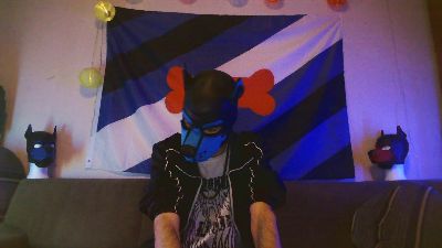 Pup_Hunter_1987 webcam model stream image