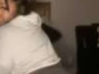 monroemacc webcam model stream image