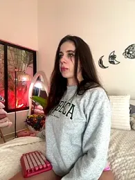 PartyQqHouse webcam model stream image