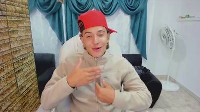 Haydenn_Boy webcam model stream image