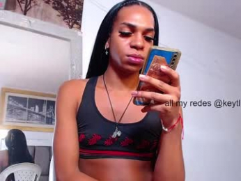 antonela_dol webcam model stream image