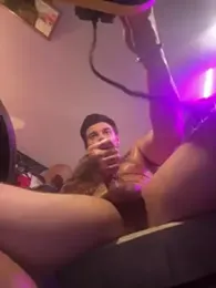 LegendaryLukeFilmCo webcam model stream image