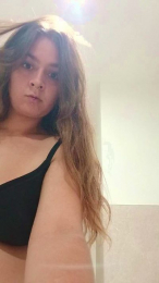 Dinosauria43 webcam cam4 model stream image