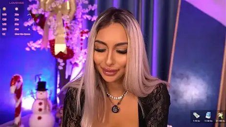 GoldenAmber webcam model stream image