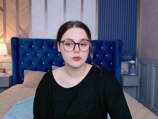 Andrea Travis webcam model stream image