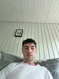 Emil06_ webcam model stream image
