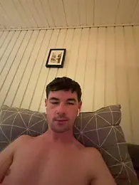 Emil06_ webcam model stream image