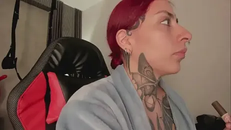 selene_red_ webcam model stream image