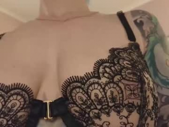 bloody__mary webcam model stream image